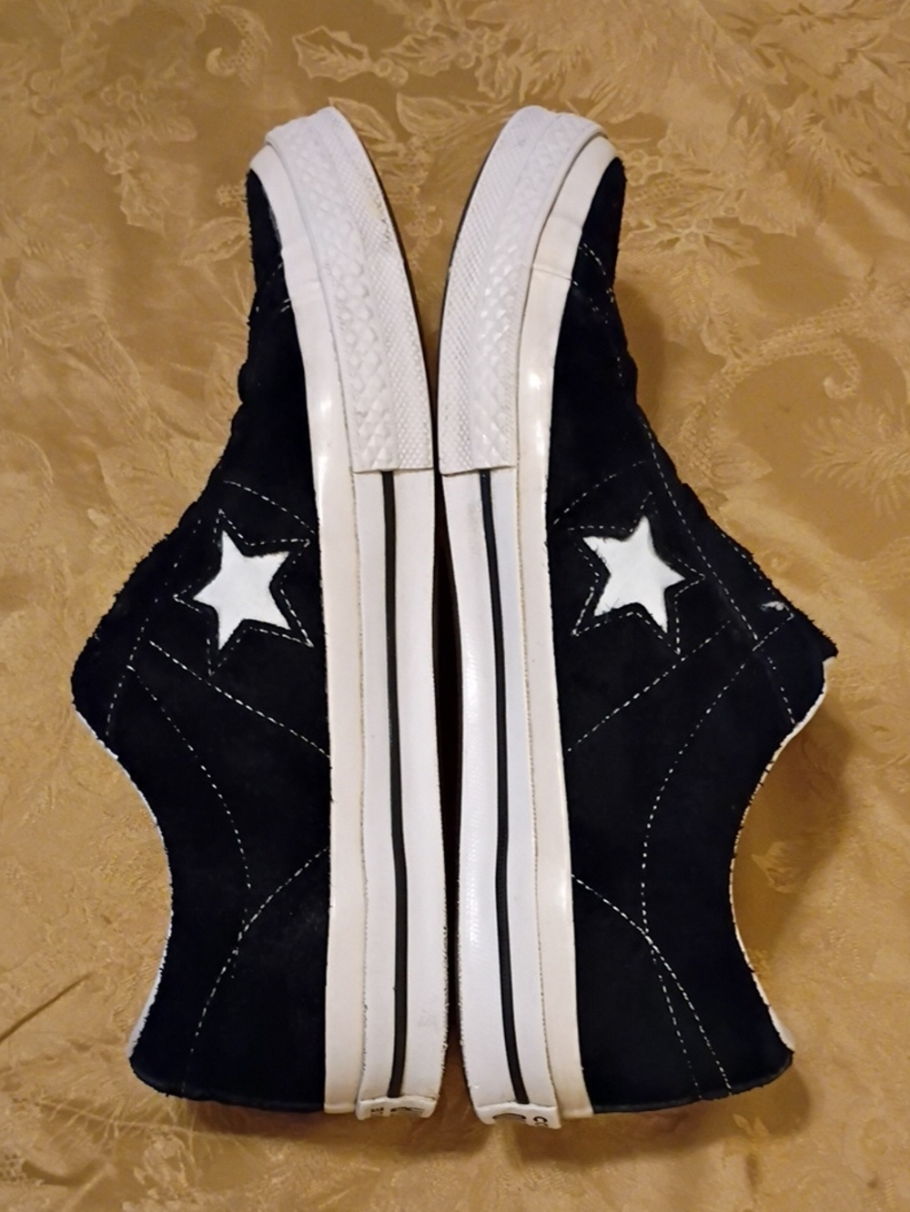 CONVERSE Black Suede Sneakers with White Star Accent Men's 10.0 Women's 12.0 - Picture 8 of 12